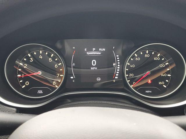 Photo of 2018 Laser Blue Pearlcoat Jeep Compass
