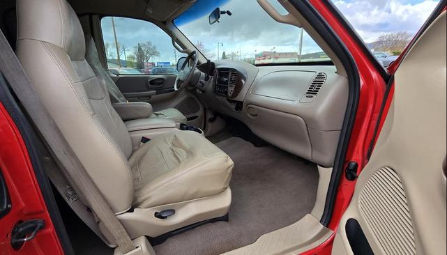 Photo of 2000 Red Ford F-150
