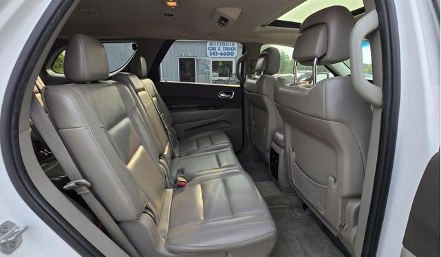 Photo of 2013 White Dodge Durango