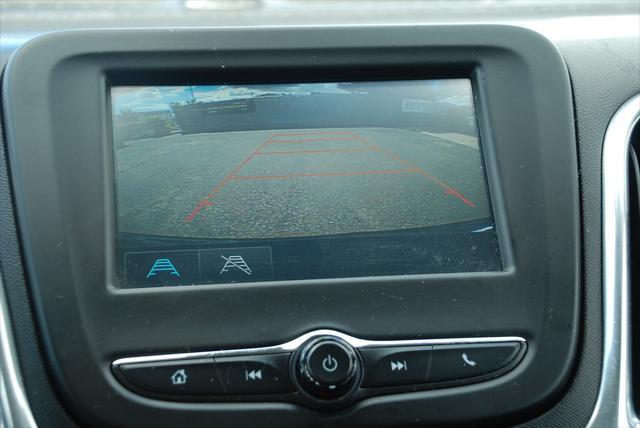 Photo of 2018 Mosaic Black Metallic Chevrolet Equinox