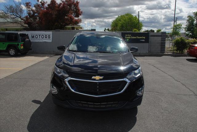 Photo of 2018 Mosaic Black Metallic Chevrolet Equinox
