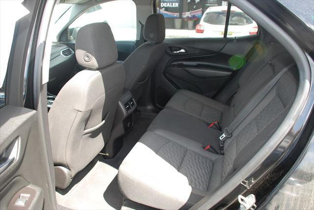 Photo of 2018 Mosaic Black Metallic Chevrolet Equinox