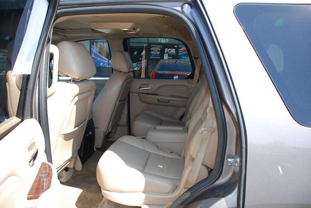Photo of 2013 Mocha Steel Metallic Cadillac Escalade