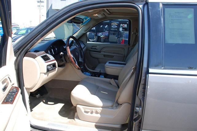 Photo of 2013 Mocha Steel Metallic Cadillac Escalade