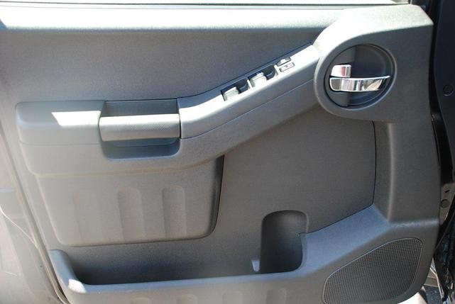 Photo of 2015 BLACK Nissan Xterra