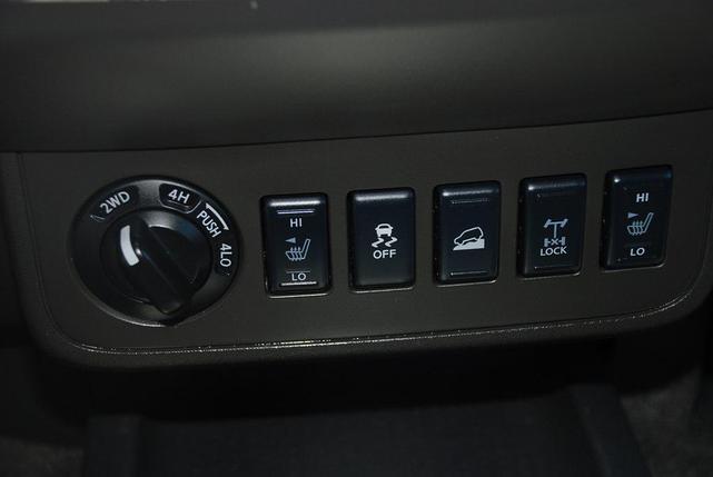 Photo of 2015 BLACK Nissan Xterra