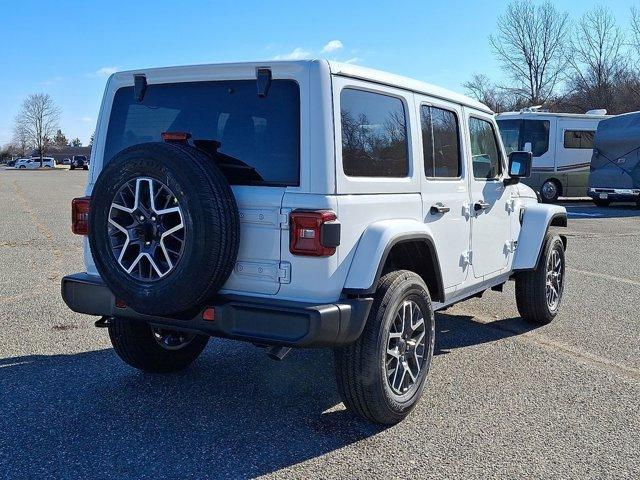 Photo of 2025 Bright White Clearcoat Jeep Wrangler