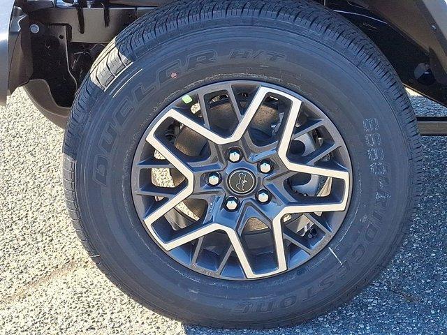 Photo of 2025 Bright White Clearcoat Jeep Wrangler