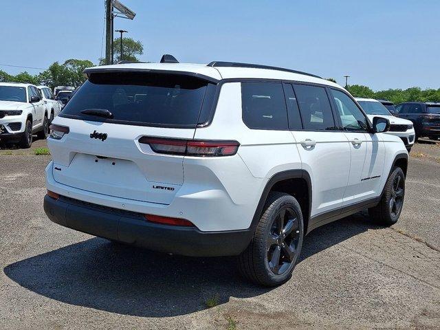 Photo of 2025 Bright White Clearcoat Jeep Grand Cherokee L