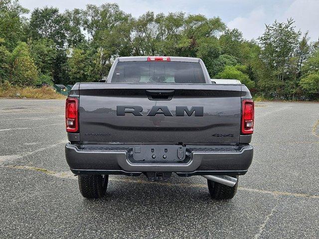 Photo of 2025 Granite Crystal Clearcoat Metallic RAM 2500