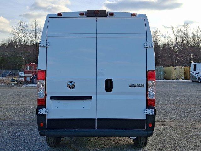 Photo of 2025 Bright White Clearcoat RAM ProMaster 2500