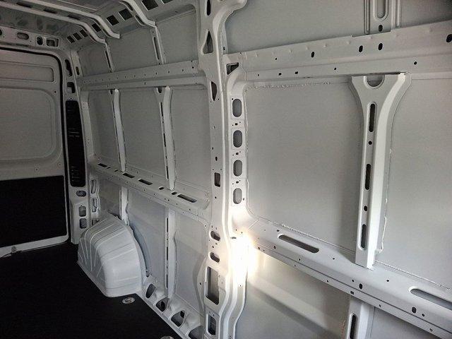 Photo of 2025 Bright White Clearcoat RAM ProMaster 2500