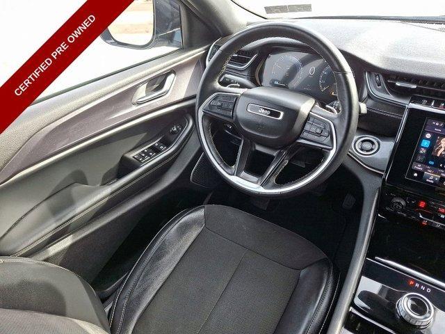 Photo of 2021 Silver Zynith Jeep Grand Cherokee L