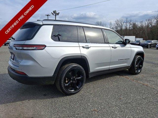 Photo of 2021 Silver Zynith Jeep Grand Cherokee L
