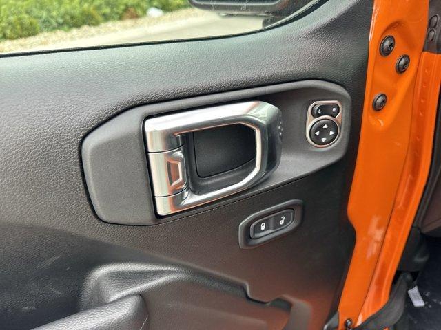 Photo of 2025 JOOSE Jeep Gladiator