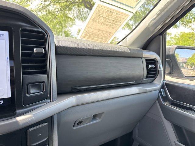 Photo of 2024 Iconic Silver Metallic Ford F-150