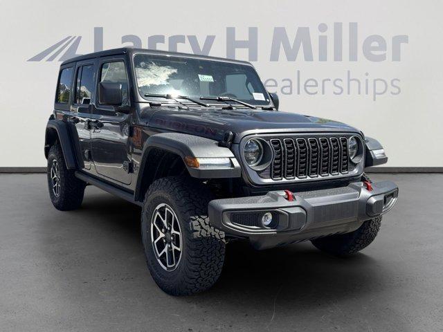 Photo of 2025 Granite Crystal Clearcoat Metallic Jeep Wrangler