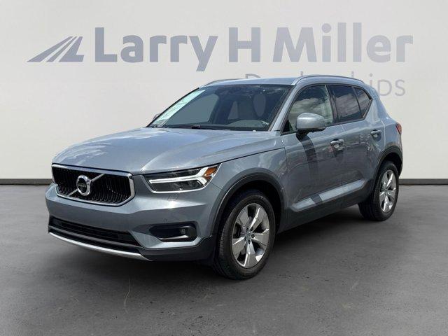 2020 Volvo XC40