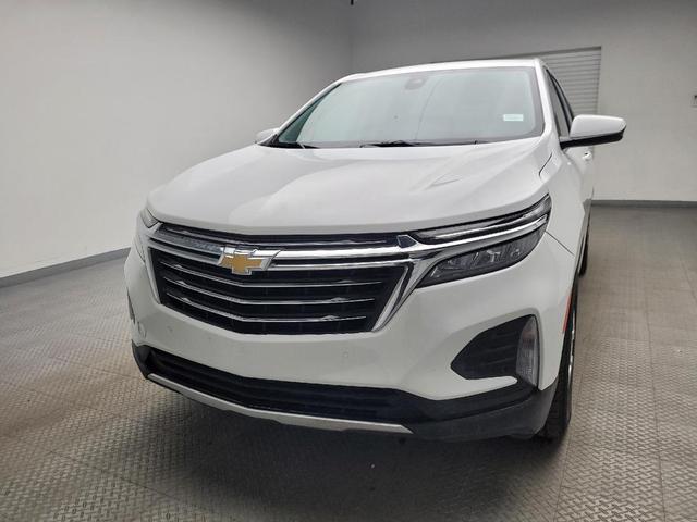 Photo of 2024 Summit White Chevrolet Equinox