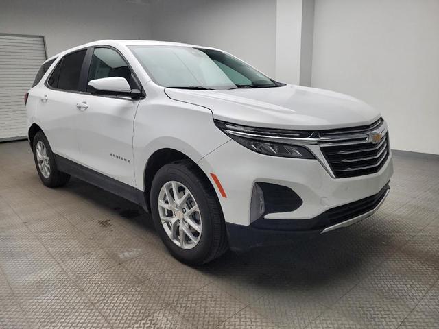 Photo of 2024 Summit White Chevrolet Equinox