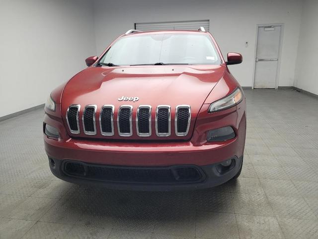 Photo of 2014 Deep Cherry Red Crystal Pearlcoat Jeep Cherokee
