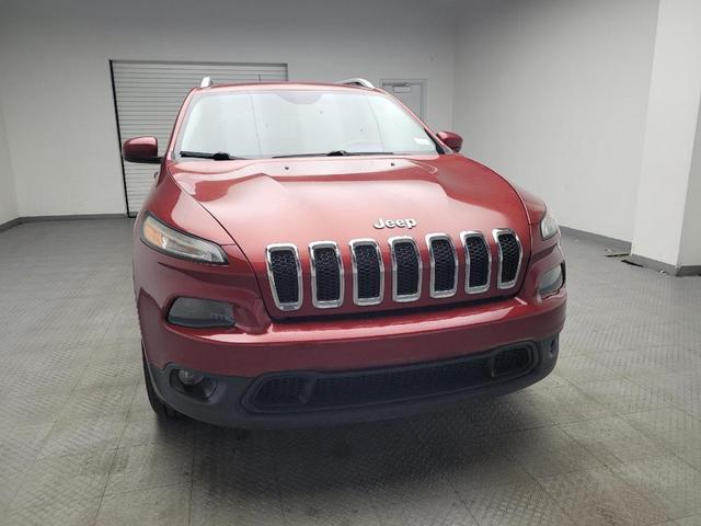 Photo of 2014 Deep Cherry Red Crystal Pearlcoat Jeep Cherokee