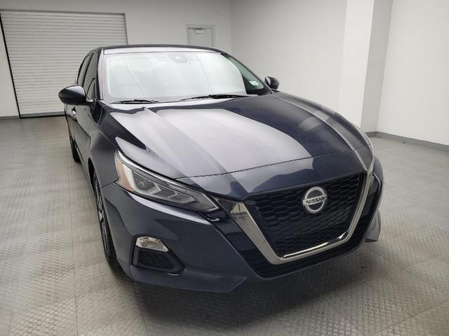 Photo of 2022 Storm Blue Metallic Nissan Altima