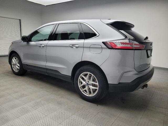 Photo of 2022 Iconic Silver Metallic Ford Edge