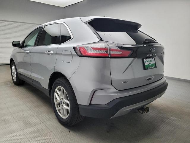 Photo of 2022 Iconic Silver Metallic Ford Edge