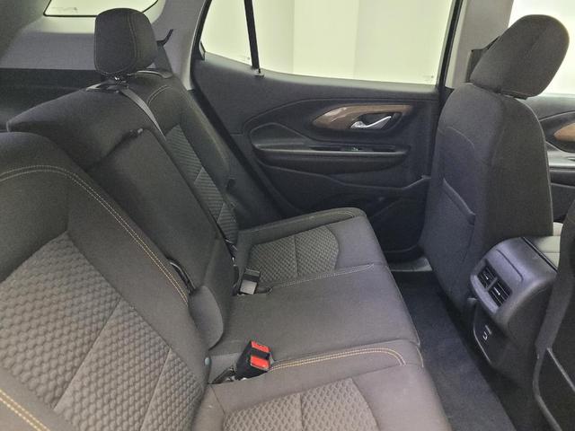 Photo of 2021 Summit White GMC Terrain