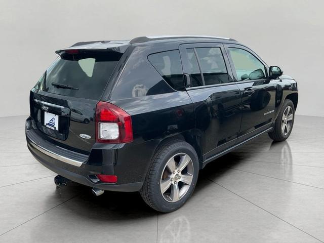 Photo of 2017 Black Clearcoat Jeep Compass