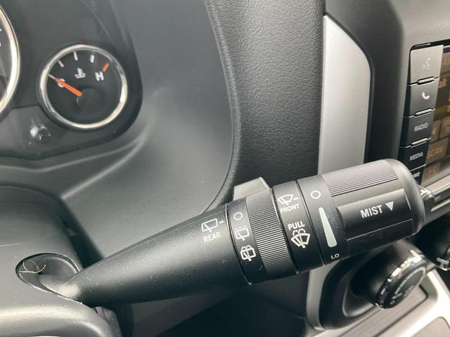 Photo of 2017 Black Clearcoat Jeep Compass