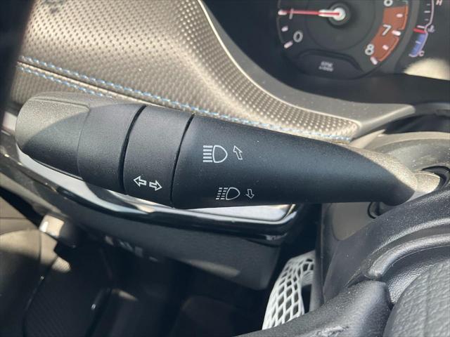 Photo of 2025 Silver Zynith Metallic Clearcoat Jeep Compass