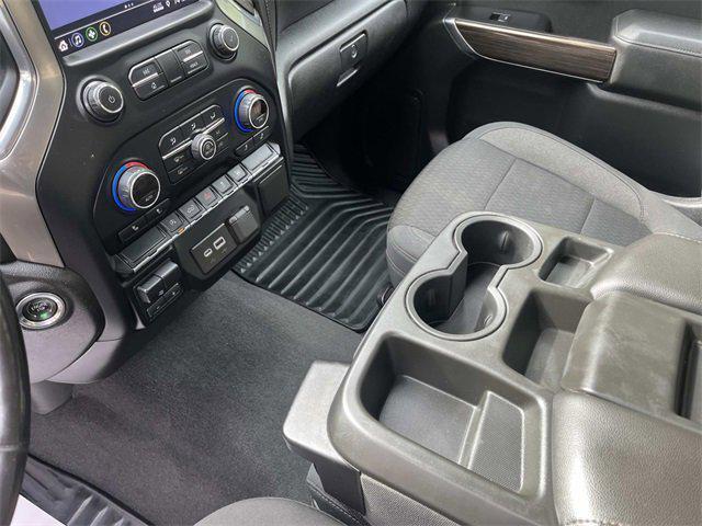 Photo of 2020 Black Chevrolet Silverado 1500