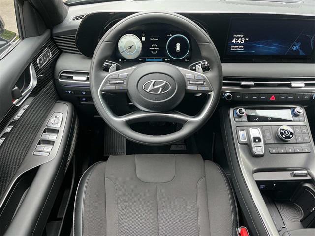 Photo of 2025 Abyss Black Pearl Hyundai PALISADE