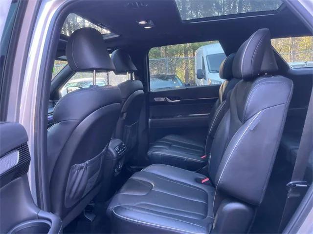 Photo of 2024 Typhoon Silver Hyundai PALISADE