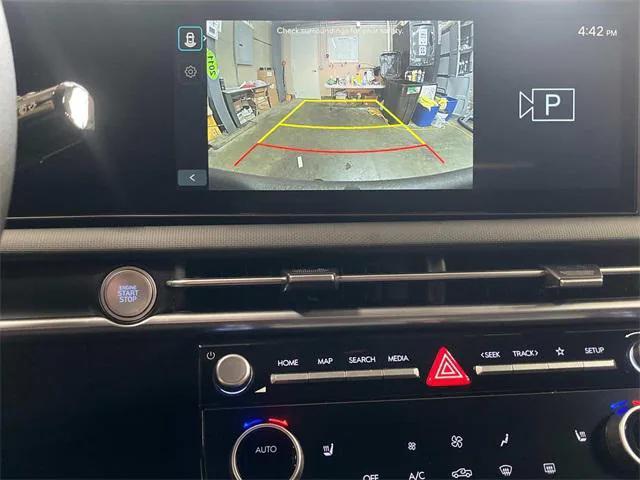 Photo of 2025 Phantom Black Hyundai SANTA CRUZ