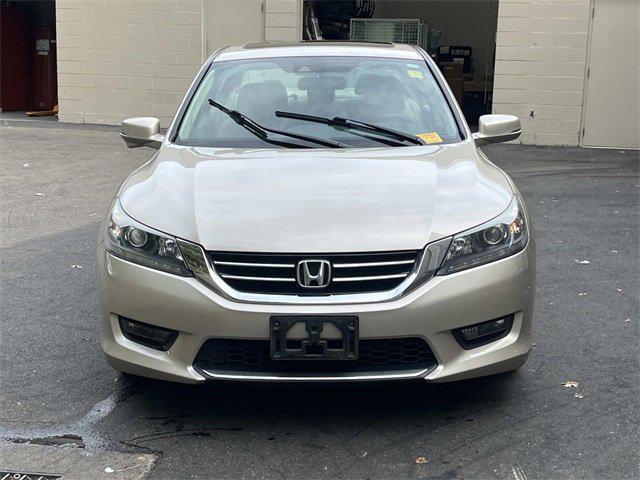 Photo of 2014 Gold Honda Accord