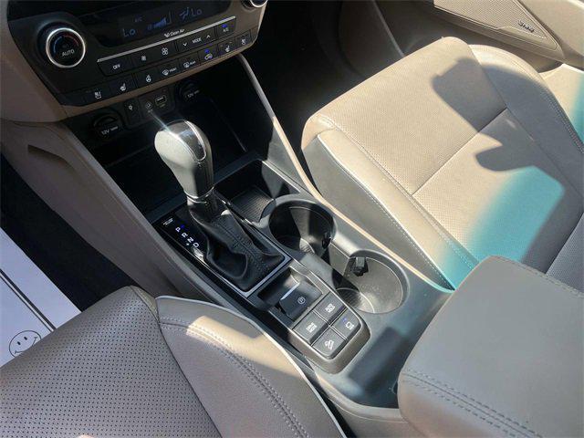 Photo of 2020 Cream White Hyundai TUCSON