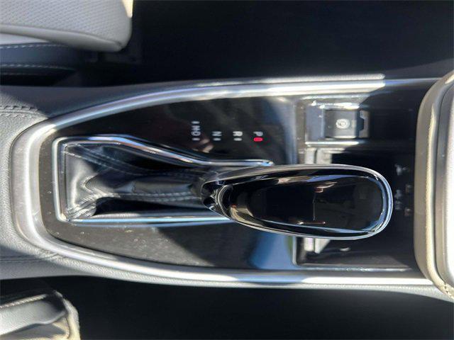 Photo of 2020 Crystal White Pearl Subaru Outback