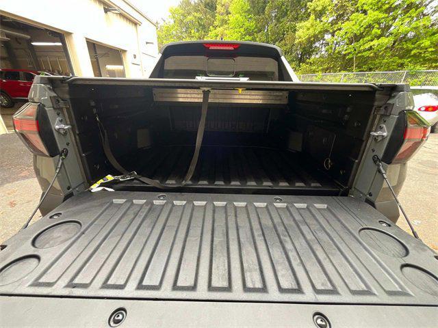 Photo of 2025 Hampton Gray Hyundai SANTA CRUZ