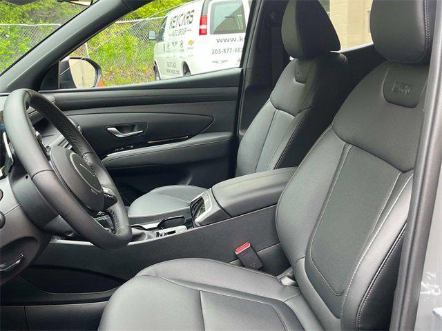 Photo of 2025 Hampton Gray Hyundai SANTA CRUZ