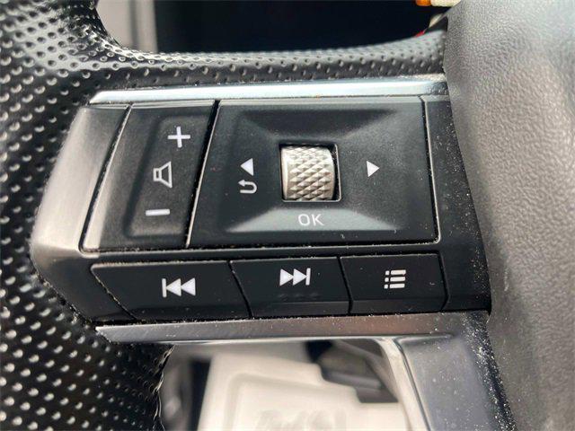 Photo of 2022 Black Mitsubishi Outlander