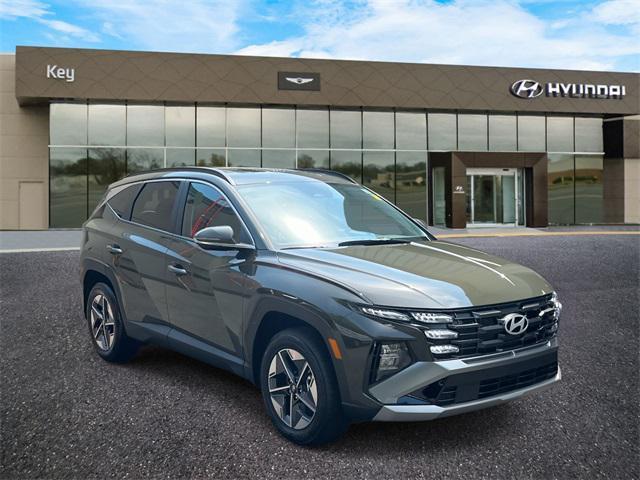 Photo of 2025 Rockwood Green Hyundai TUCSON