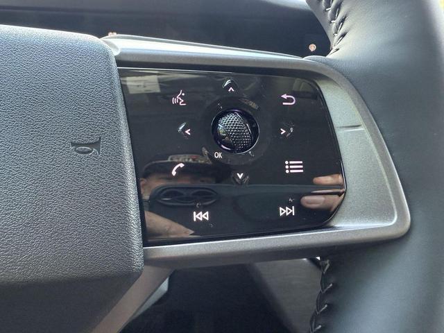 Photo of 2025 Everest White Pearl Tricoat Nissan Murano