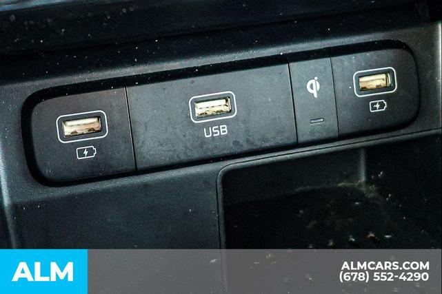 Photo of 2021 Ebony Black Kia Sorento