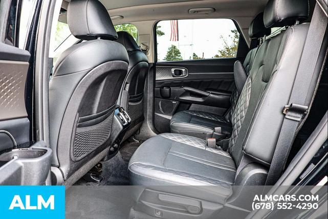 Photo of 2021 Ebony Black Kia Sorento