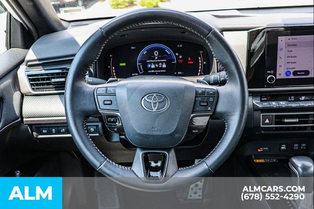 Photo of 2025 White Toyota Camry