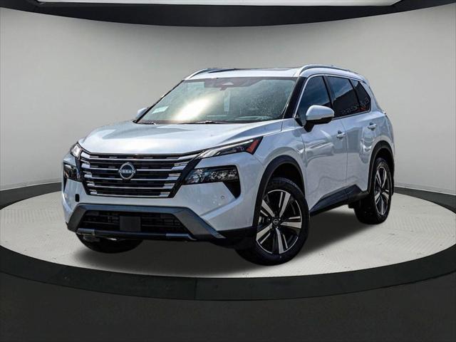 Photo of 2025 Everest White Pearl Nissan Rogue