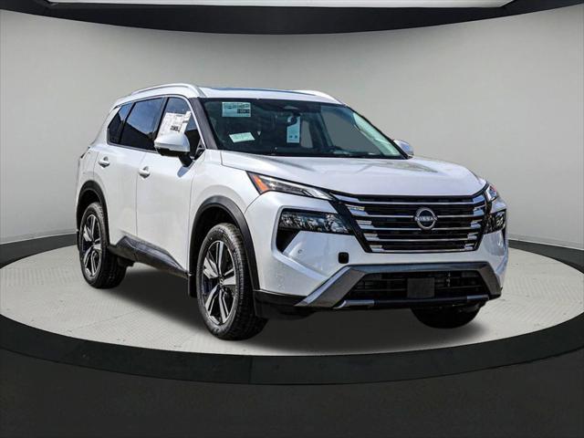 Photo of 2025 Everest White Pearl Nissan Rogue